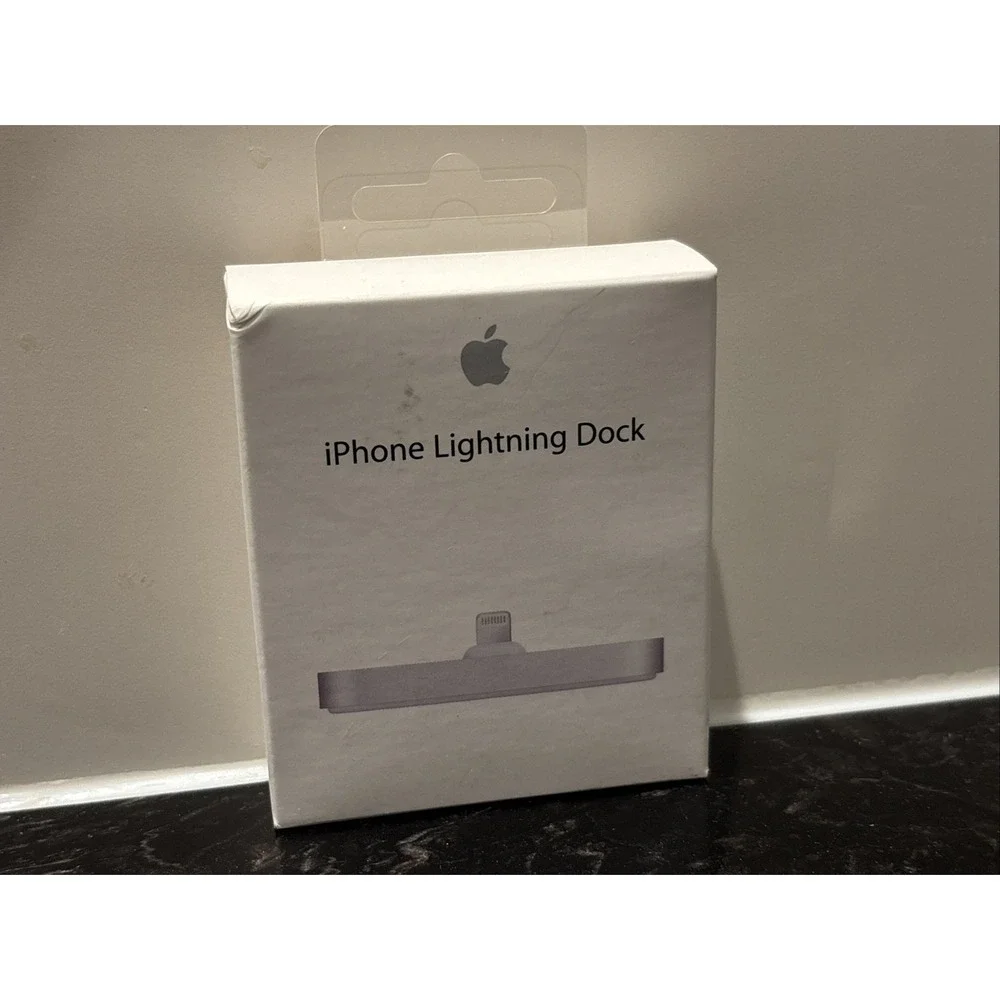Apple iPhone Lightning Dock Charging Cradle A1717 - ML8K2AM/A - FACTORY SEALED!